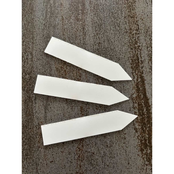Etiquettes de semis blanches